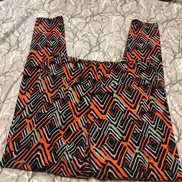 LuLaRoe Leggings One Size - Picture 5 of 6